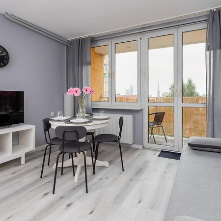 Family Apartment With Balcony In Gdynia By Noclegi Renters Екстериор снимка