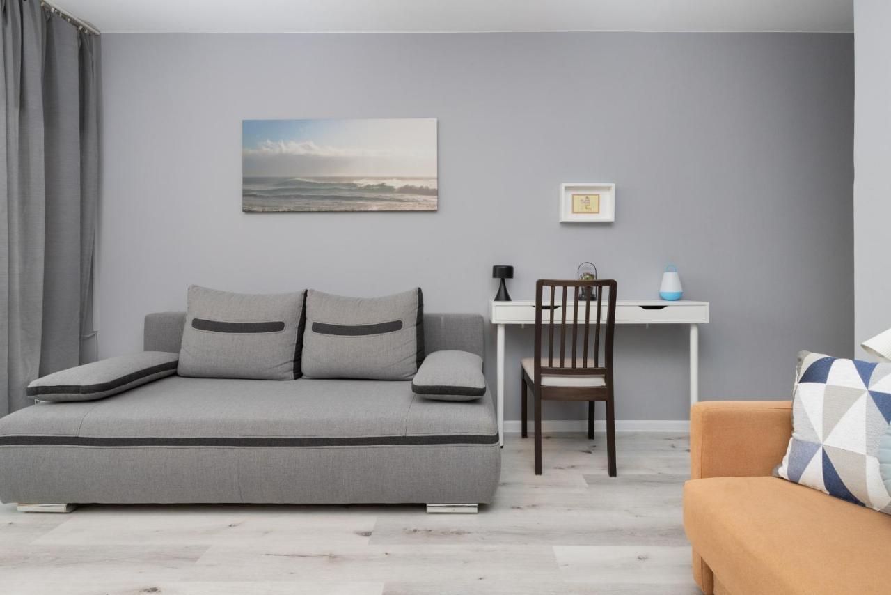 Family Apartment With Balcony In Gdynia By Noclegi Renters Екстериор снимка